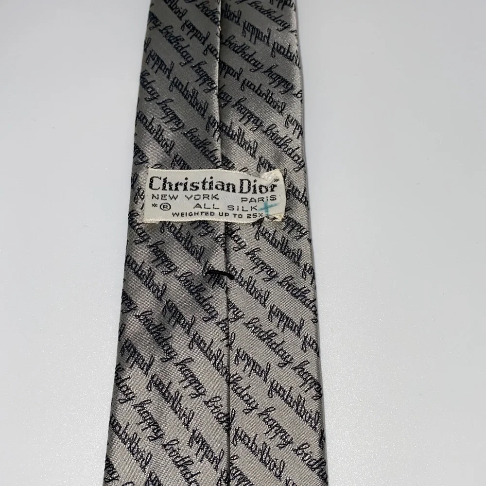 Dior‎
